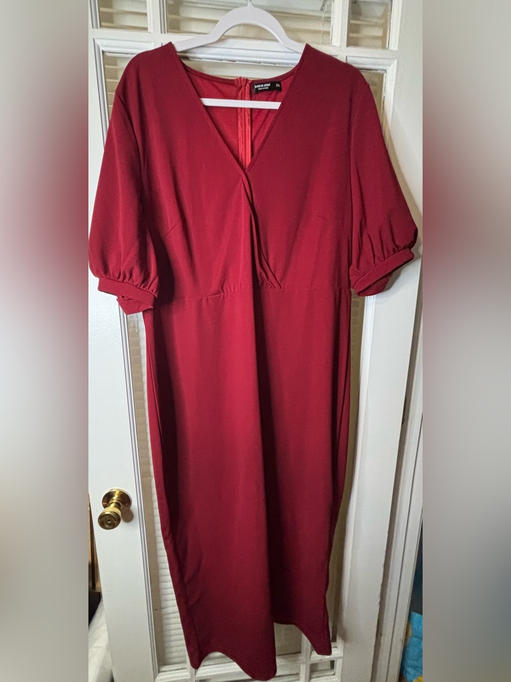 Women’s Red V-Neck Midi Dress
